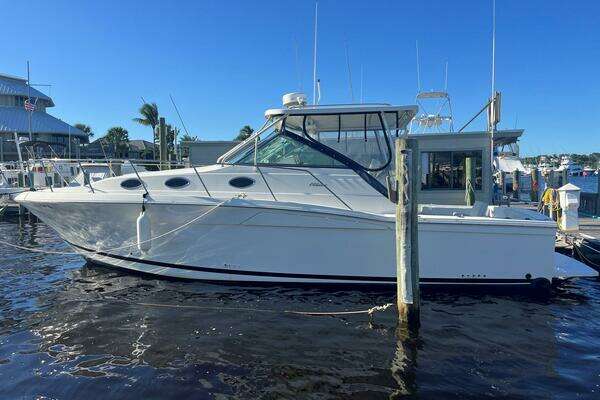 33-ft-Wellcraft-2001-330 Coastal-Equalizer Stuart Florida United States  yacht for sale