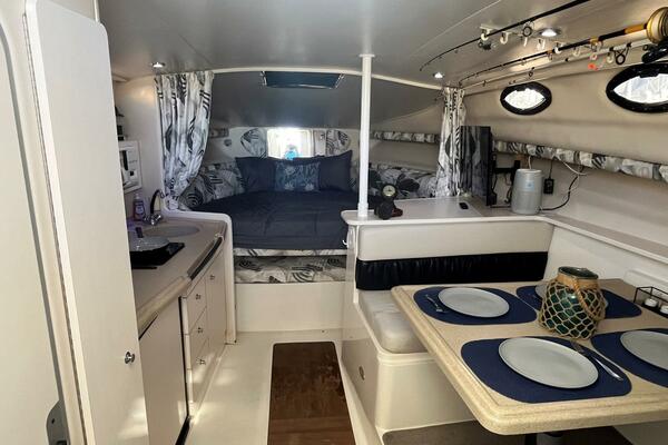 Equalizer 33ft Wellcraft Yacht For Sale