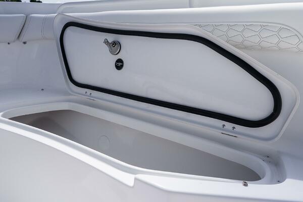 256 CC Adventure 25ft Tidewater Yacht For Sale