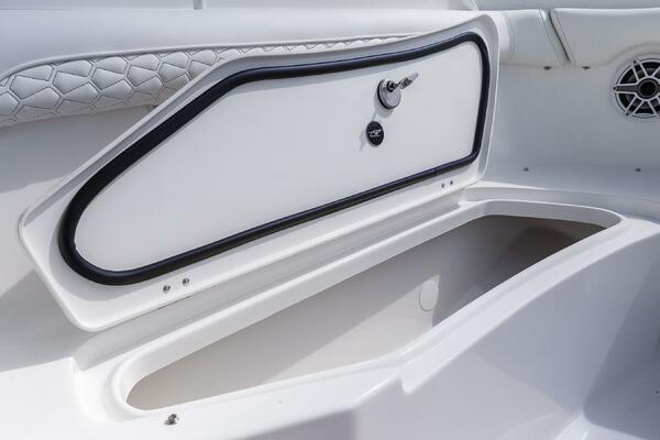 256 CC Adventure 25ft Tidewater Yacht For Sale