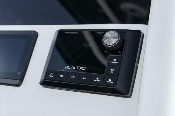 256 CC Adventure 25ft Tidewater Yacht For Sale