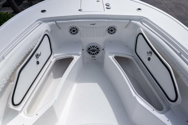 256 CC Adventure 25ft Tidewater Yacht For Sale