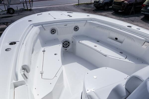 256 CC Adventure 25ft Tidewater Yacht For Sale