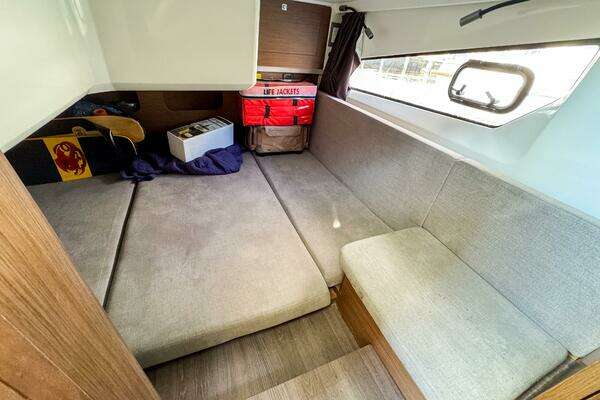 Beneteau Antares 11 Yacht For Sale