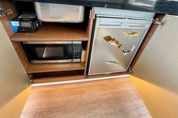 Beneteau Antares 11 Yacht For Sale