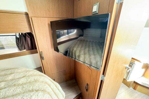 Beneteau Antares 11 Yacht For Sale