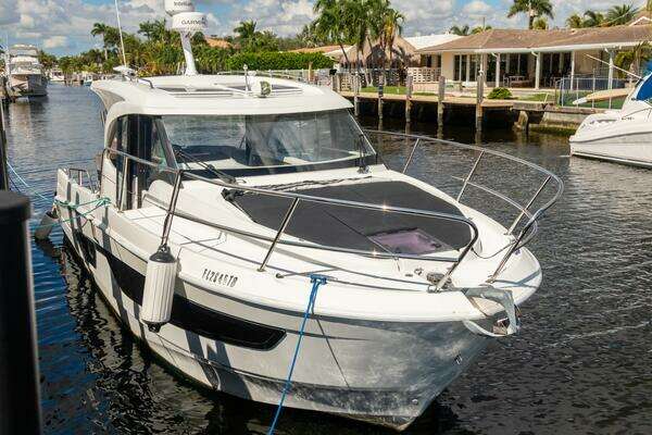 36-ft-Beneteau-2022-Antares 11- Fort Lauderdale Florida United States  yacht for sale