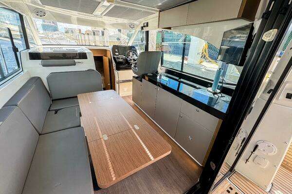 Beneteau Antares 11 Yacht For Sale