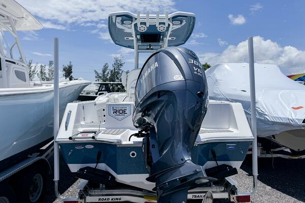 232 CC Adventure 23ft Tidewater Yacht For Sale