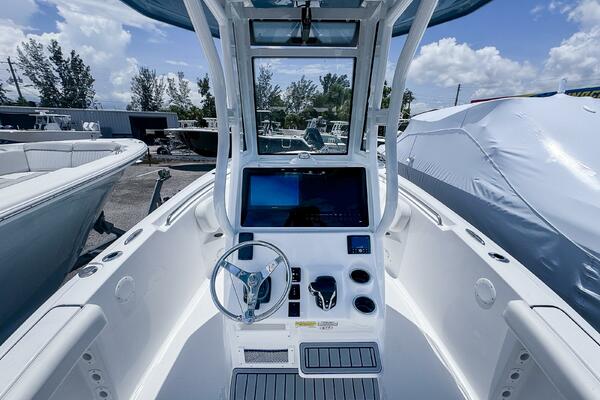 232 CC Adventure 23ft Tidewater Yacht For Sale