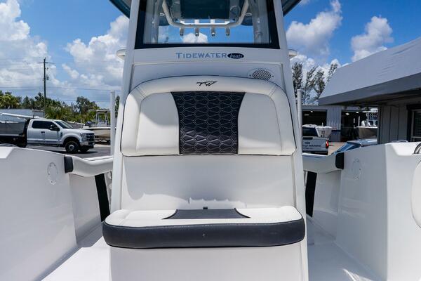 232 CC Adventure 23ft Tidewater Yacht For Sale