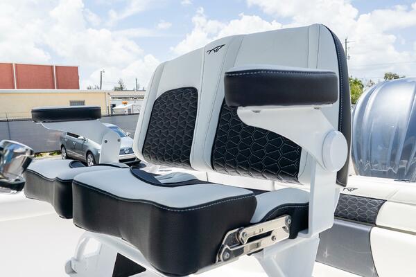 232 CC Adventure 23ft Tidewater Yacht For Sale