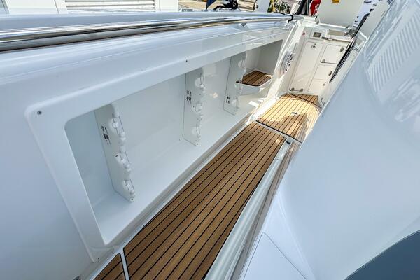 35ft Wellcraft Yacht For Sale