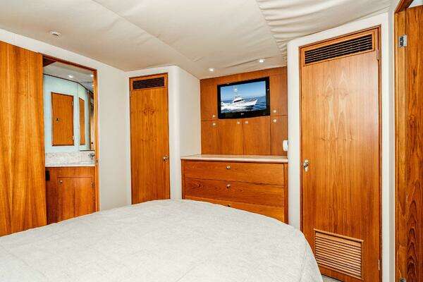 Merritt 55 Convertible Yacht For Sale