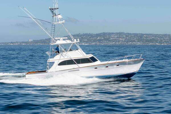 Merritt 55 Convertible Yacht For Sale