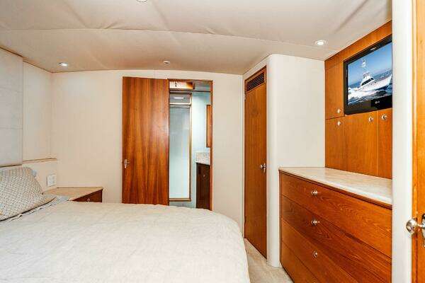 Merritt 55 Convertible Yacht For Sale