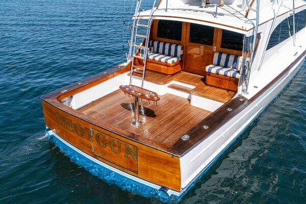 Merritt 55 Convertible Yacht For Sale