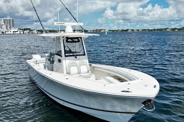 31-ft-Regulator-2020-31FS- Riviera Beach Florida United States  yacht for sale