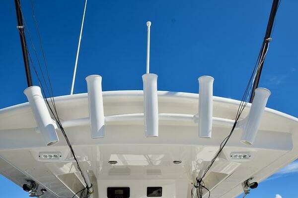 Regulator 31FS Yacht For Sale