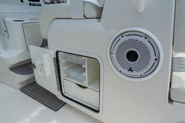 36 Open Fisherman 36ft Invincible Yacht For Sale