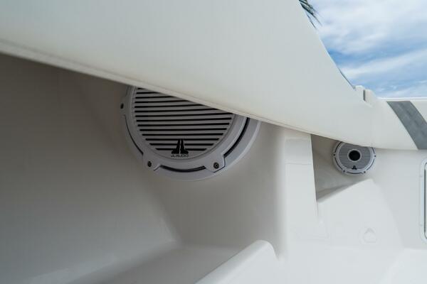 36 Open Fisherman 36ft Invincible Yacht For Sale