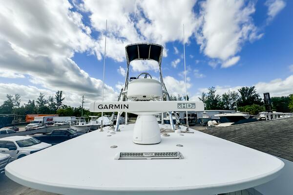 36 CC 36ft Front Runner Yacht For Sale