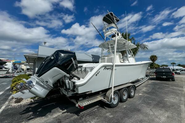 36 CC 36ft Front Runner Yacht For Sale