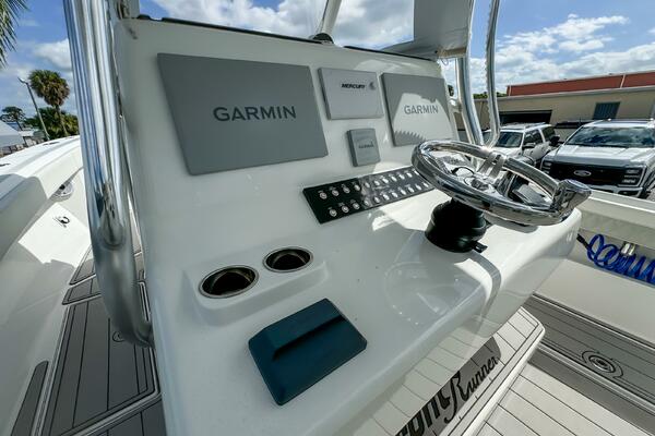 36 CC 36ft Front Runner Yacht For Sale