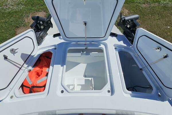 Costa Custom 34SV Yacht For Sale