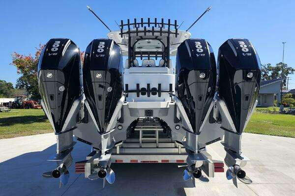 2025 Costa Custom 34