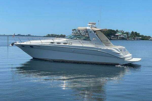Photo of the 1998 Sea Ray 370 Sundancer "Jackarita"