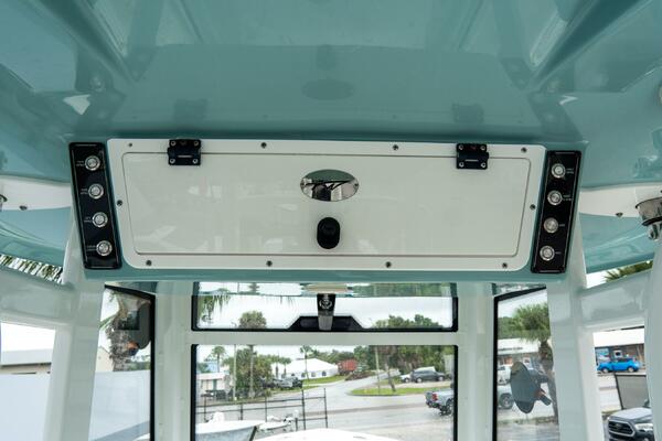 292 CC Adventure 29ft Tidewater Yacht For Sale