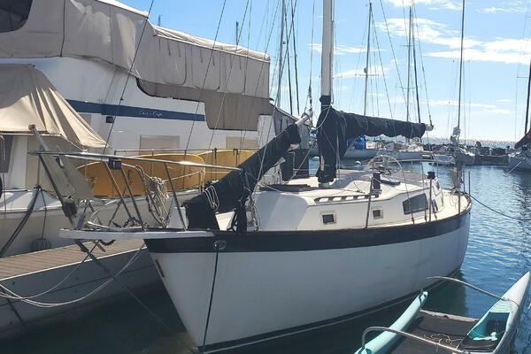 KAIZEN 37ft Irwin Yacht For Sale