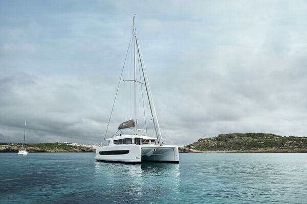 Bali 4.4 Yacht For Sale
