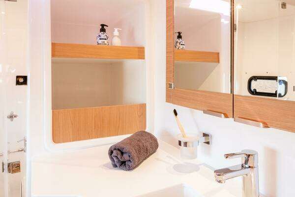 Bali Catspace Yacht For Sale