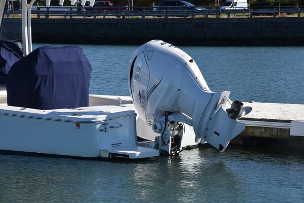 Knee Deep 26ft Regulator Yacht For Sale