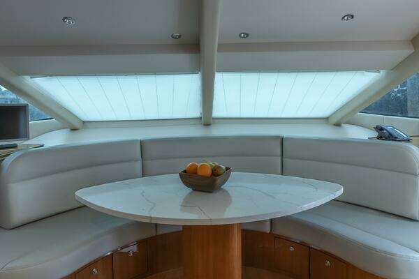 Hatteras 80 Yacht For Sale