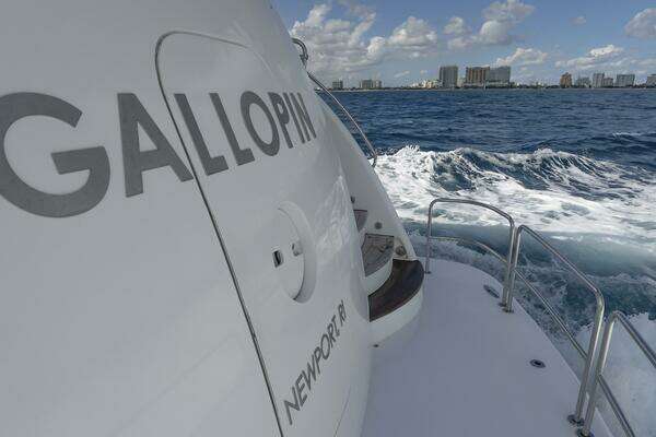 Hatteras 80 Yacht For Sale