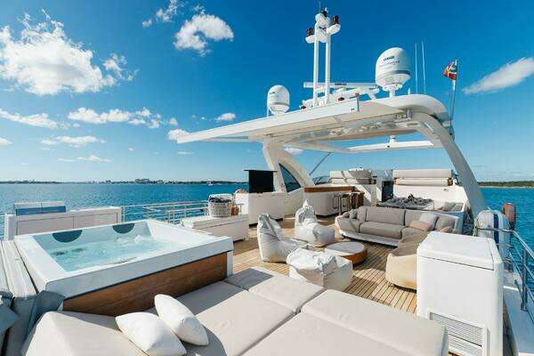 Azimut 2023 Grande 32 Metri Yacht For Sale