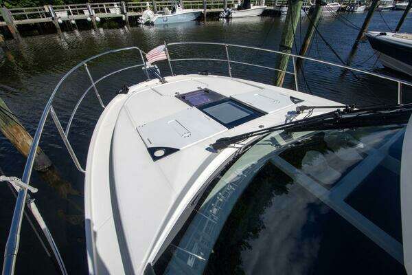 Jeanneau NC 1095 Yacht For Sale