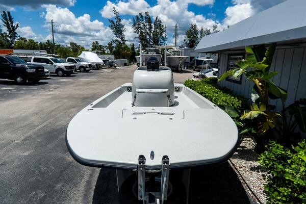 S22 22ft SCB Yacht For Sale