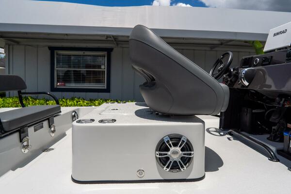 S22 22ft SCB Yacht For Sale