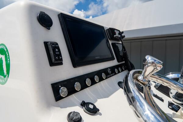 Custom Carolina 21 21ft Croswait Yacht For Sale