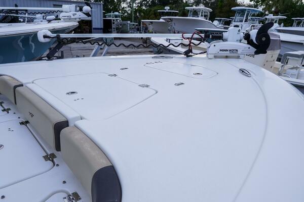 2300 Carolina Bay 23ft Tidewater Yacht For Sale