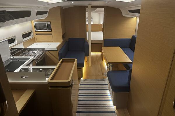 41ft Jeanneau Yacht For Sale