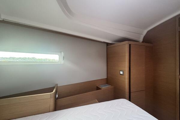 41ft Jeanneau Yacht For Sale