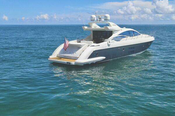 2011 Azimut 68