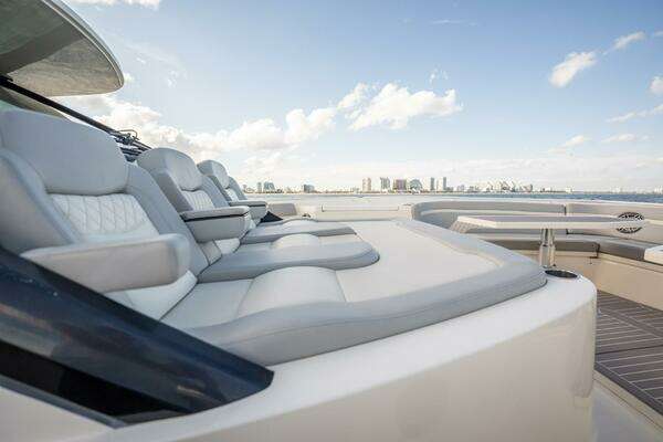 Scout 530 LXF Yacht For Sale