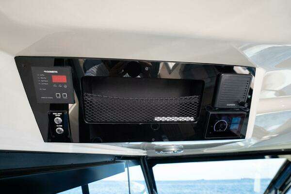 Scout 530 LXF Yacht For Sale