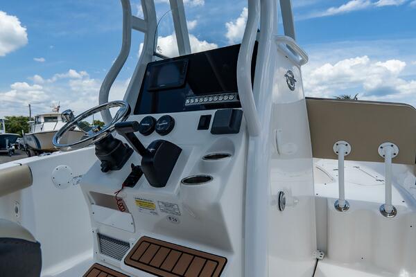 232 CC Adventure 23ft Tidewater Yacht For Sale